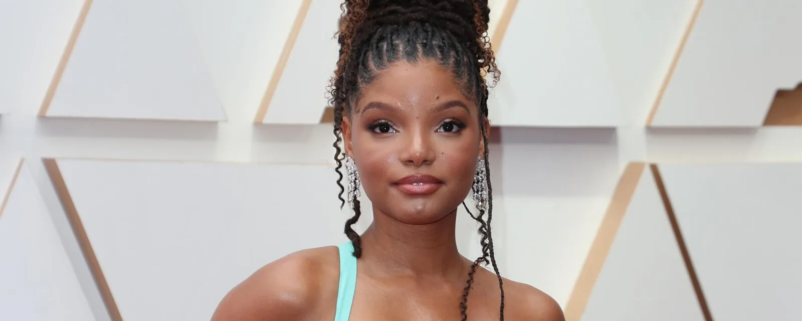 Halle Bailey, Antonio Banderas, Nicole Kidman and More to Present at Oscars 2023 - Oscars 2026 News | 98th Academy Awards