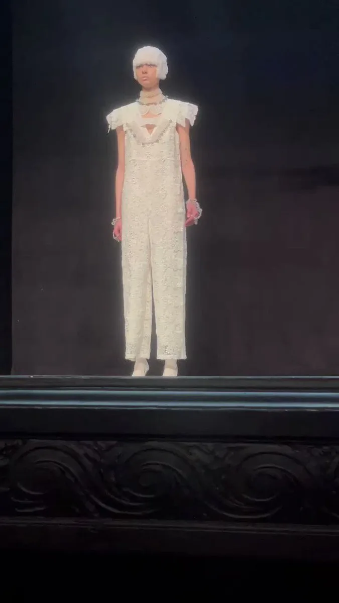 Some more Anrealage, just because it’s fun #PFW