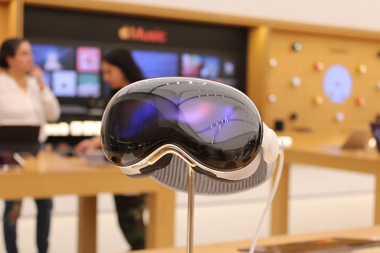 Apple Vision Pro - Wikipedia