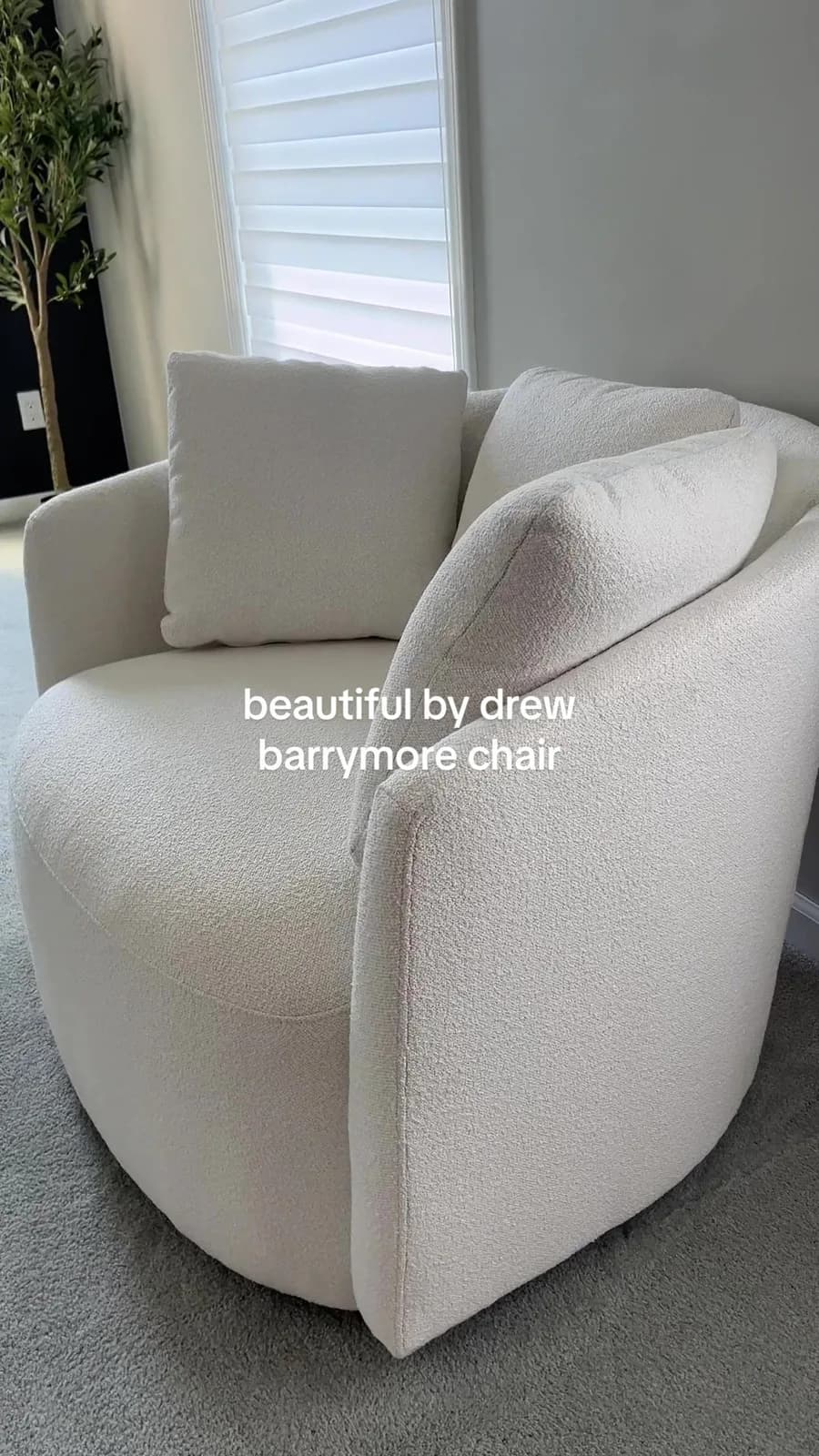 the perfect swivel chair ☁️ #beautifulbydrew #accentchair #swivelchair #furniture #homedecor #bouclechair #drewbarrymore #drewchair #newhouse #haul #walmartfinds #comfy #furnitureshopping #walmarthaul