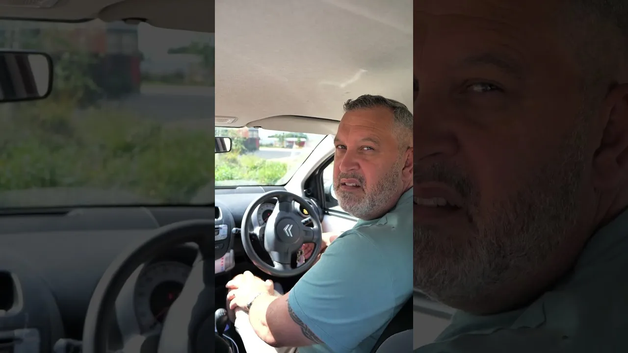 Bentley Vs Citroën ASMR😂