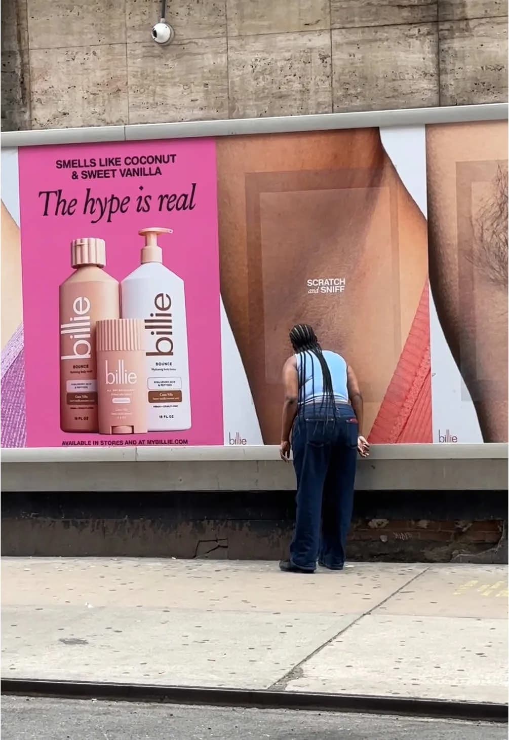 Love the fresh smell of @billie pits in the morning #whatisnewyork #billiepartner