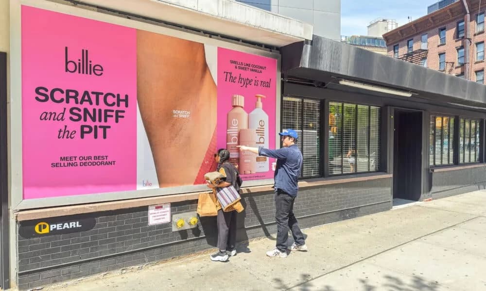 Pearl Media Brings Scratch ’n’ Sniff Billboards to NYC