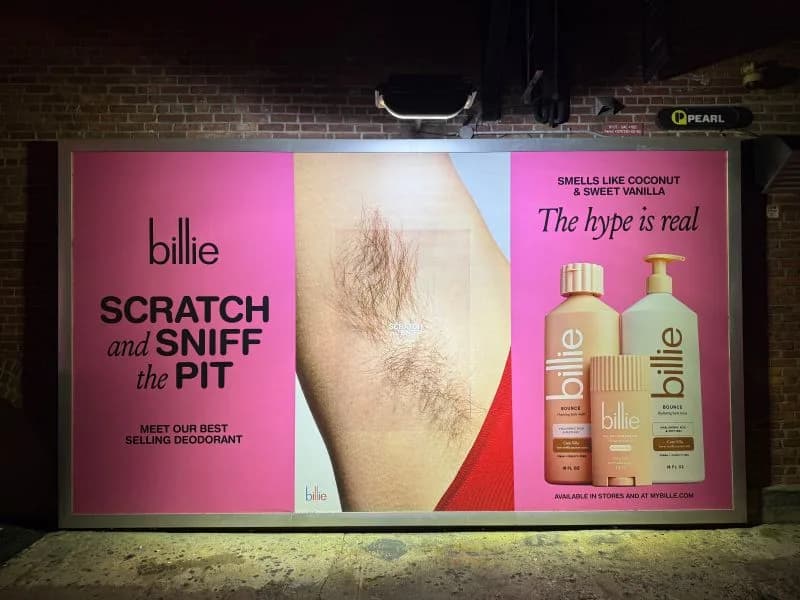 I don’t know who did this. But it’s genius. Is this the first scratch and sniff OOH ad? I stood in front of the this OOH ad for Billie deodorant for 3 mins contemplating whether I should scratch… |…