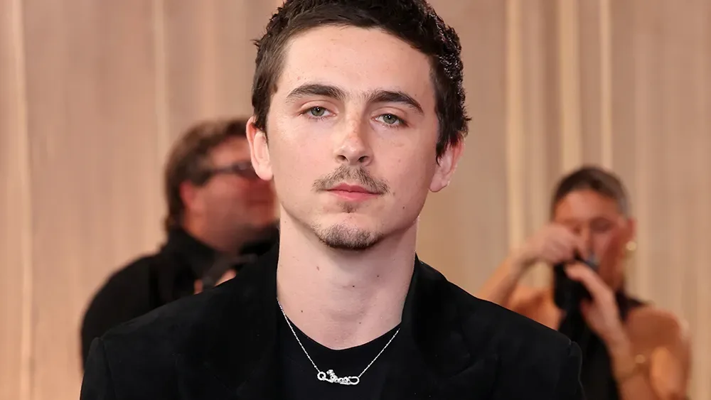 BEVERLY HILLS, CALIFORNIA - JANUARY 11: (FOR EDITORIAL USE ONLY) Timothée Chalamet attends the 83rd Annual Golden Globe Awards at The Beverly Hilton on January 11, 2026 in Beverly Hills, California.…
