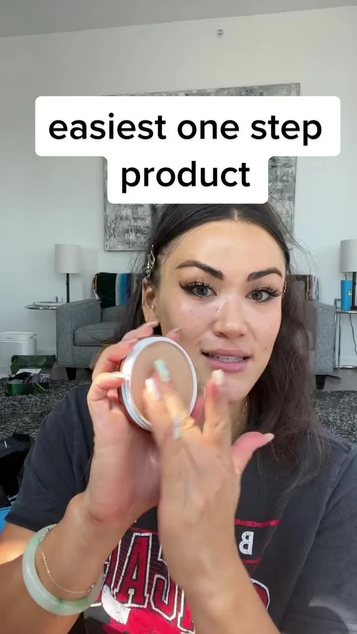 @danessamyricksbeauty where have you been all my life ?!? #danessamyricks #danessamyricksbeauty #blurringbalmpowder #newproductalert #onestepmakeup #easymakeup #makeuptok
