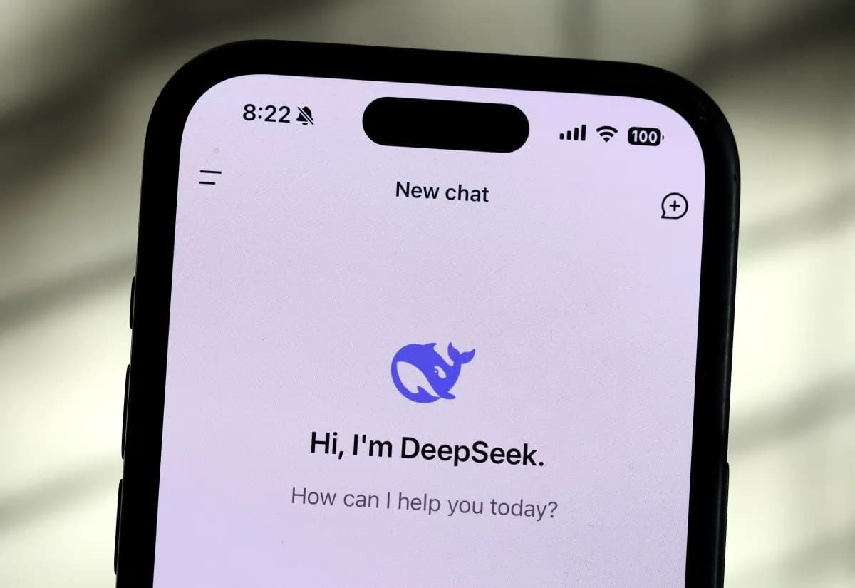 DeepSeek displaces ChatGPT as the App Store's top app | TechCrunch
