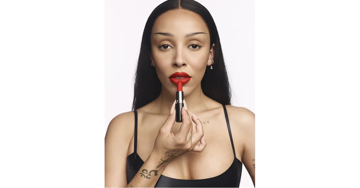 Doja Cat Takes a Bite Out of M•A•C Cosmetics at 2025 VMAs