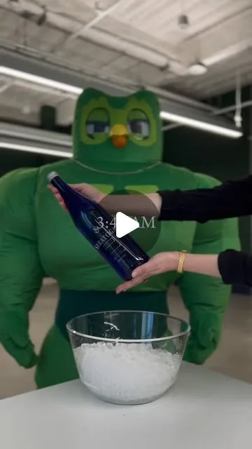 Duolingo on Instagram: "Rise and Grind. These Scores aren’t gonna raise themselves. #duolingo #ashtonhall #score"