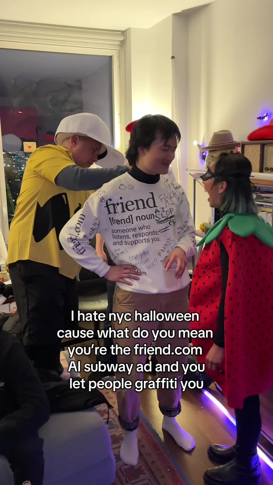 Works best with irl friends #halloweencostume #nyc