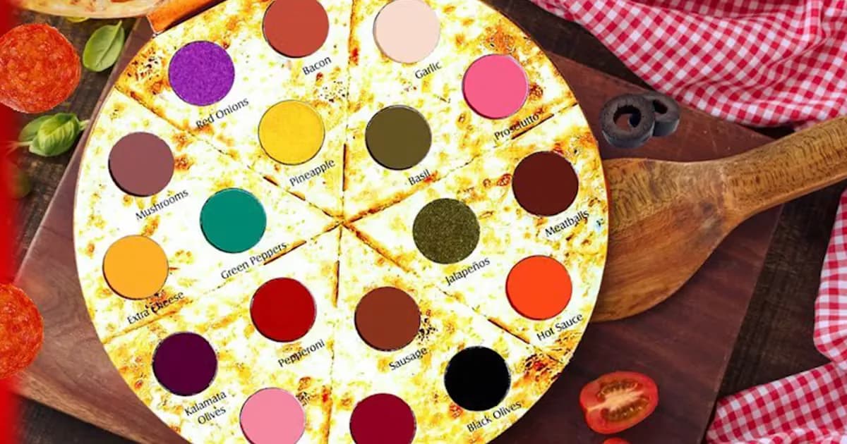Crust Me, You'll Get Why Everyone Is Obsessed With Glamlite's Pizza Palette When You See It