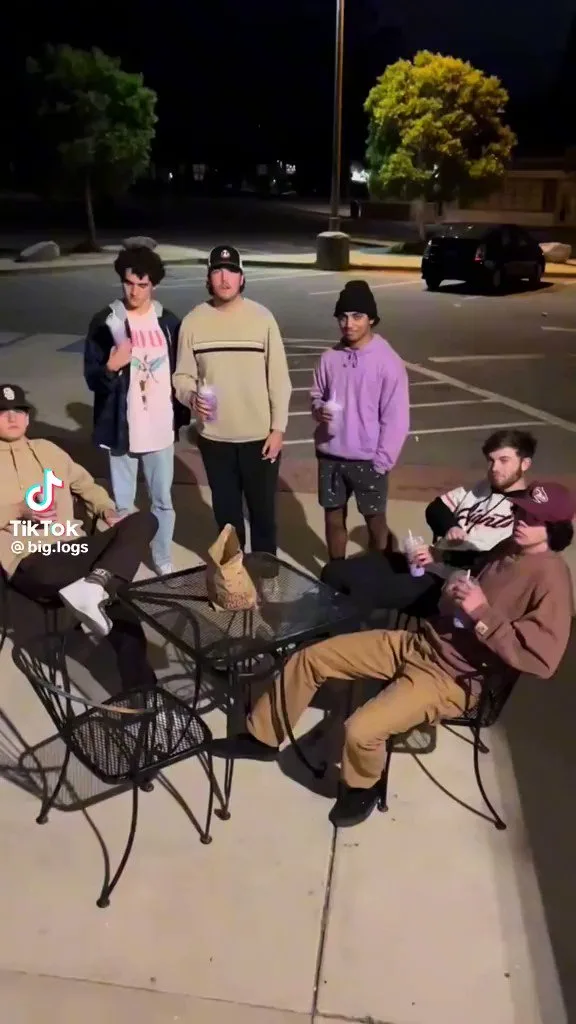 This is probably on my top 3 Grimace Shake tiktoks