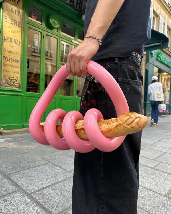 The Spiral Baguette Holder