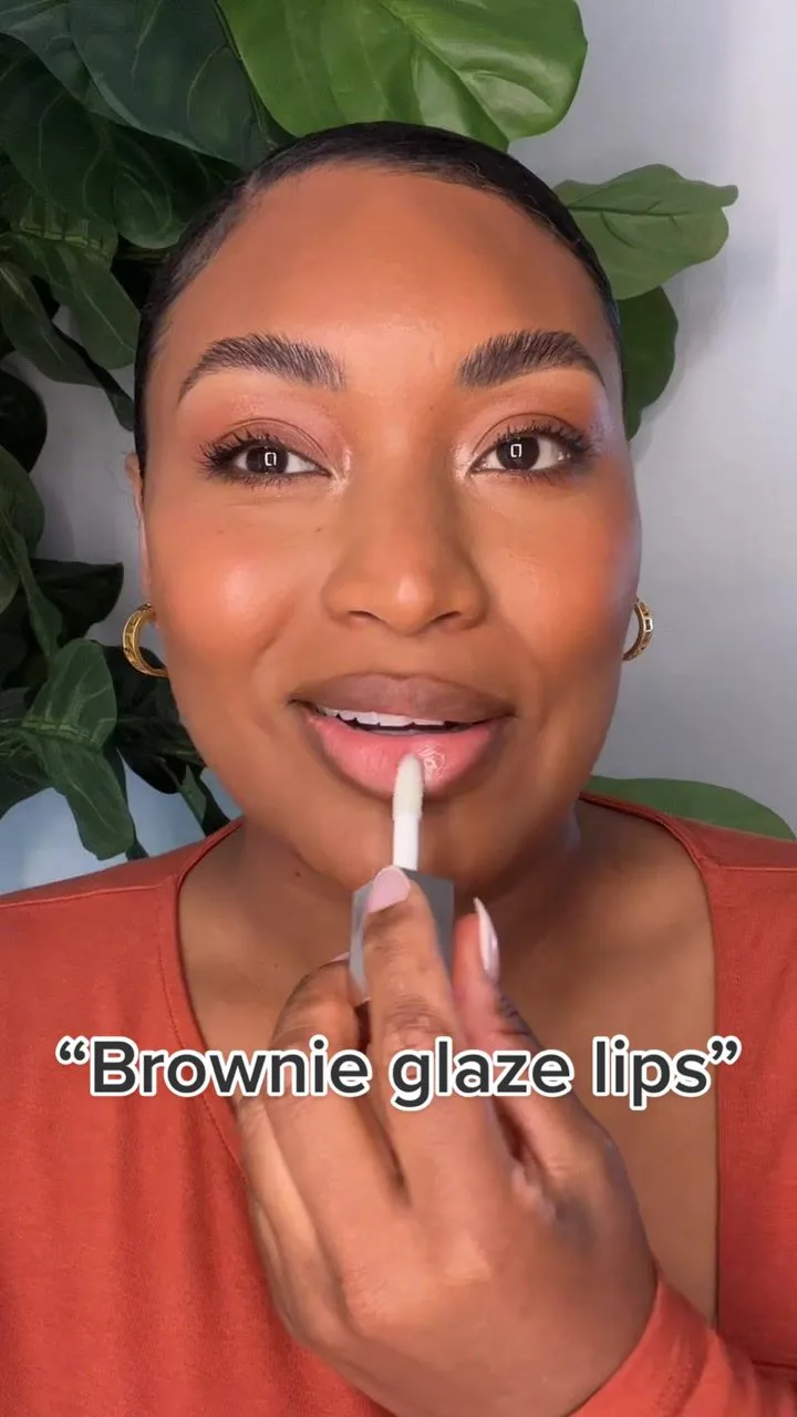 Wow!!! I have never seen something like this!!! 🫥🫥🫥 #brownieglazedlips