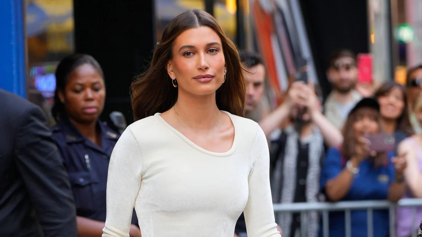 The problem with Hailey Bieber’s brownie glazed lips trend