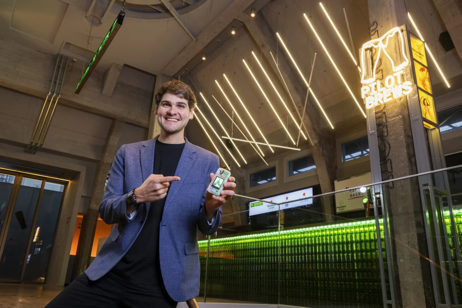 Heineken Boring Phone: Turning a “boring phone” into a global cultural phenomenon