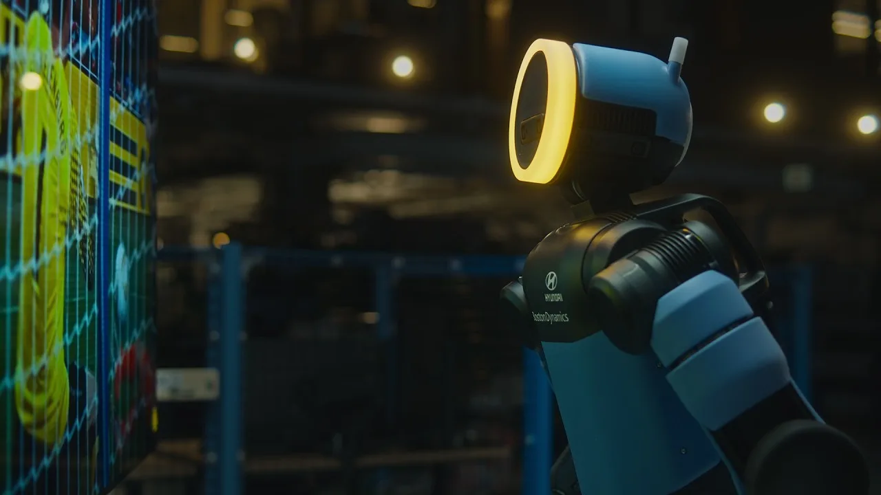 School of Football | Can football teach a robot to move? | Boston Dynamics x Hyundai