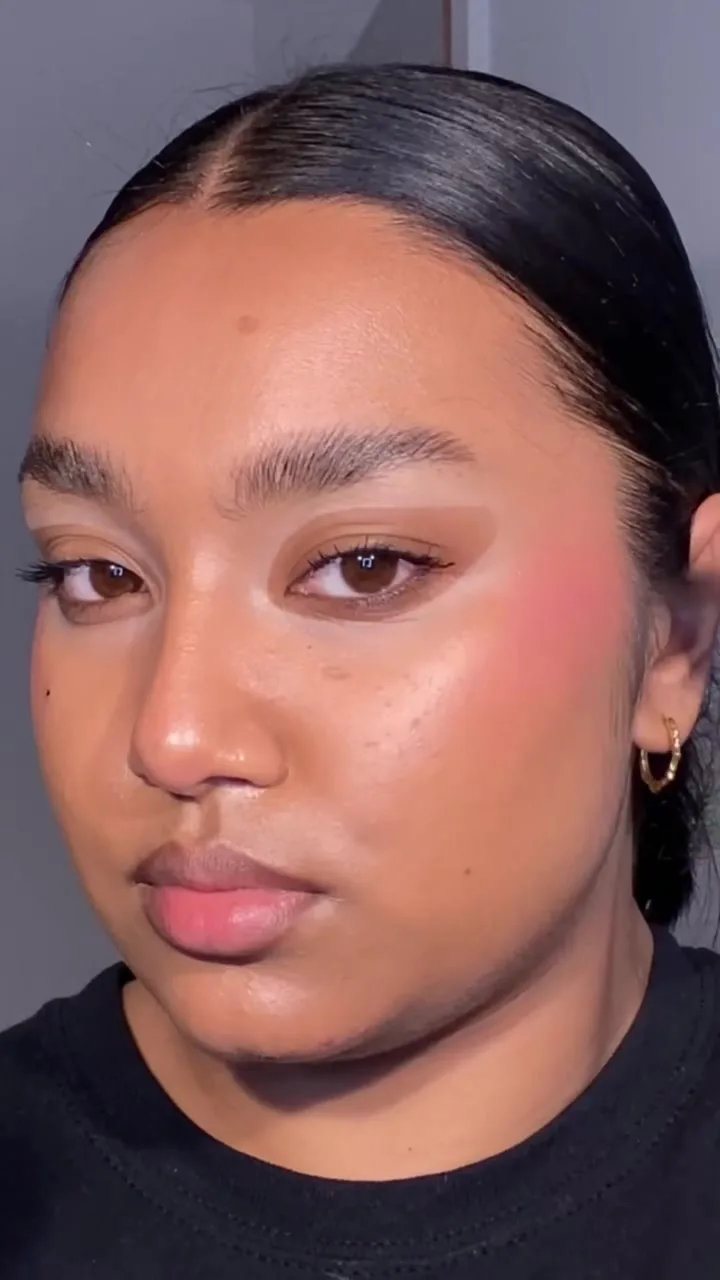 Transparent liner??! Yes! #graphicliner #editorialmakeup #simplemakeup