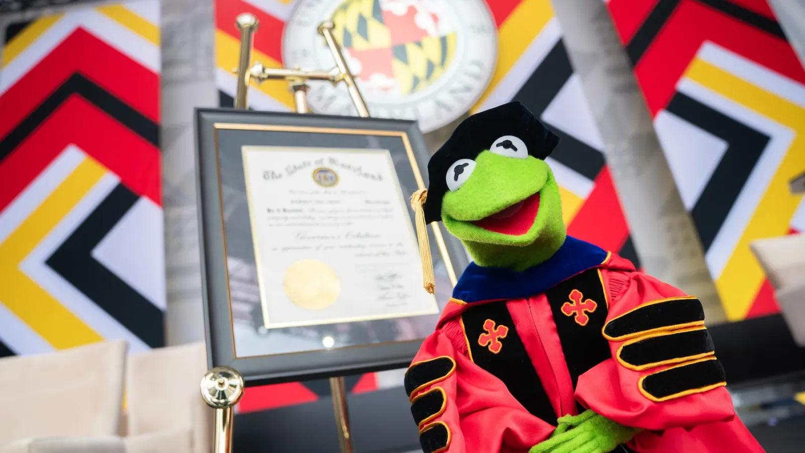 Watch Kermit the Frog Dispense Wisdom and Jokes in University of Maryland Commencement Speech