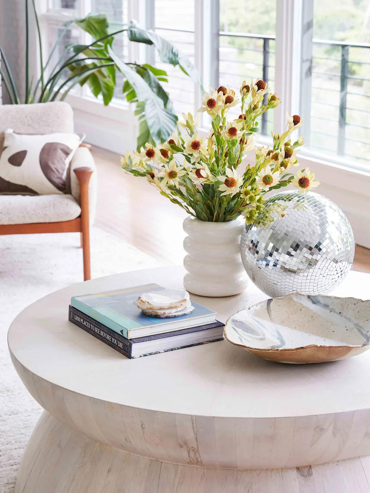 This IKEA DIY Allows You to Create the Most Modern-Looking Coffee Table