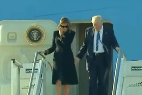 After Two Apparent Snubs, Internet Briefly Celebrates Melania Trump