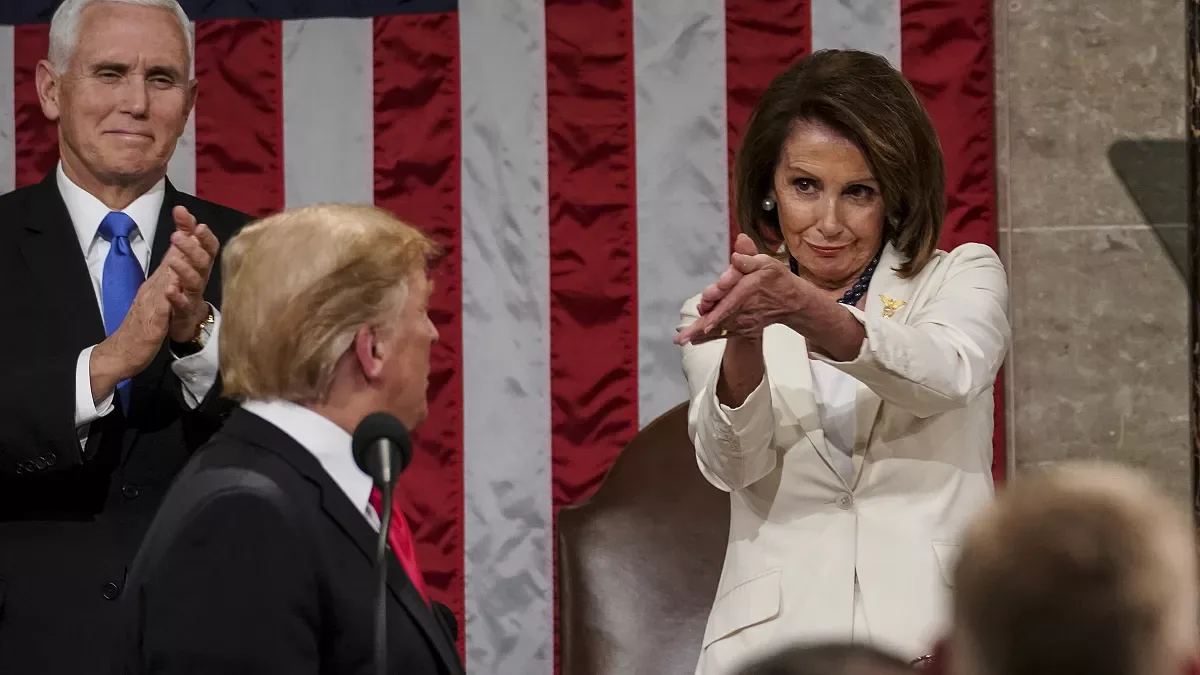 When Trump called for compromise, Pelosi clapped like this...