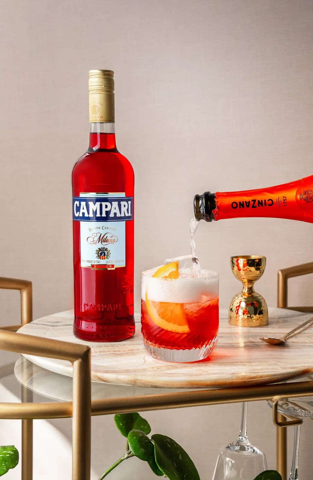 Campari Academy’s Sbagliato recipe explainer.