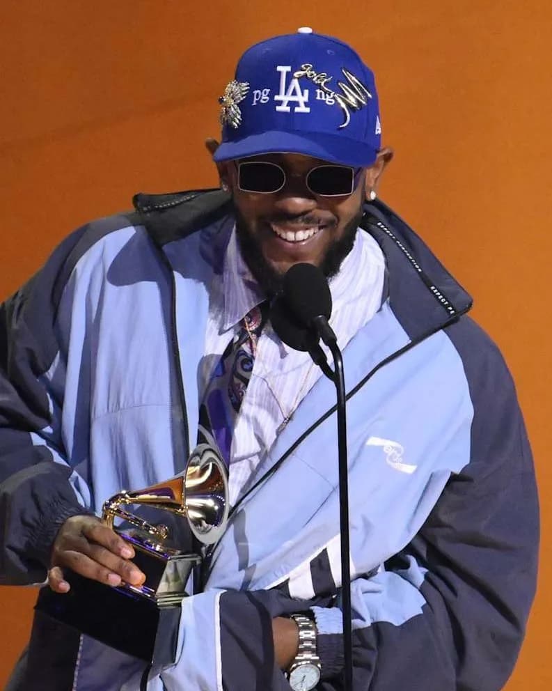 Nike celebrates the @Dodgers back-to-back World Series with a new ad featuring Kendrick Lamar’s “Squabble Up” 🔥