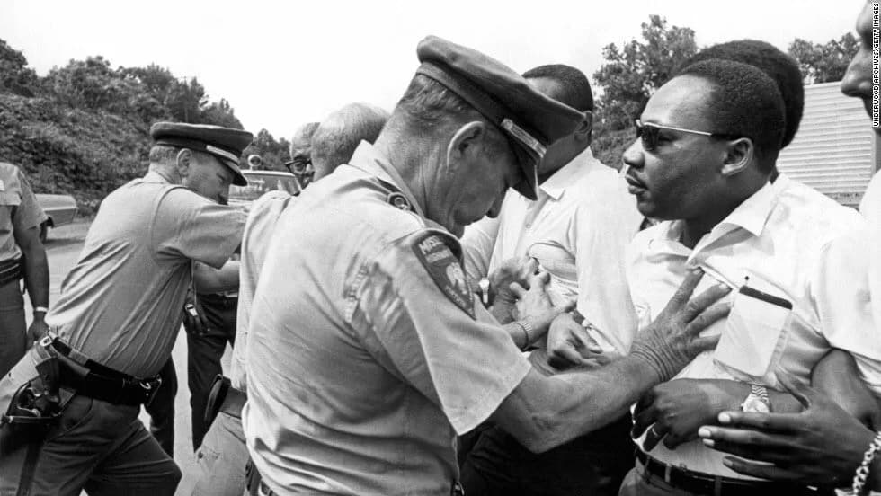 If only Daddy would have known about the power of #Pepsi.