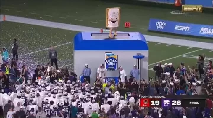 Pop Tart Mascot meeting his demise but set to My Hero by Foo Fighters. #PopTartsBowl