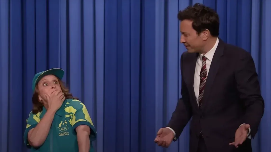 Rachel Dratch Crashes 'The Tonight Show' as Viral Australian Breakdancer Raygun | Video