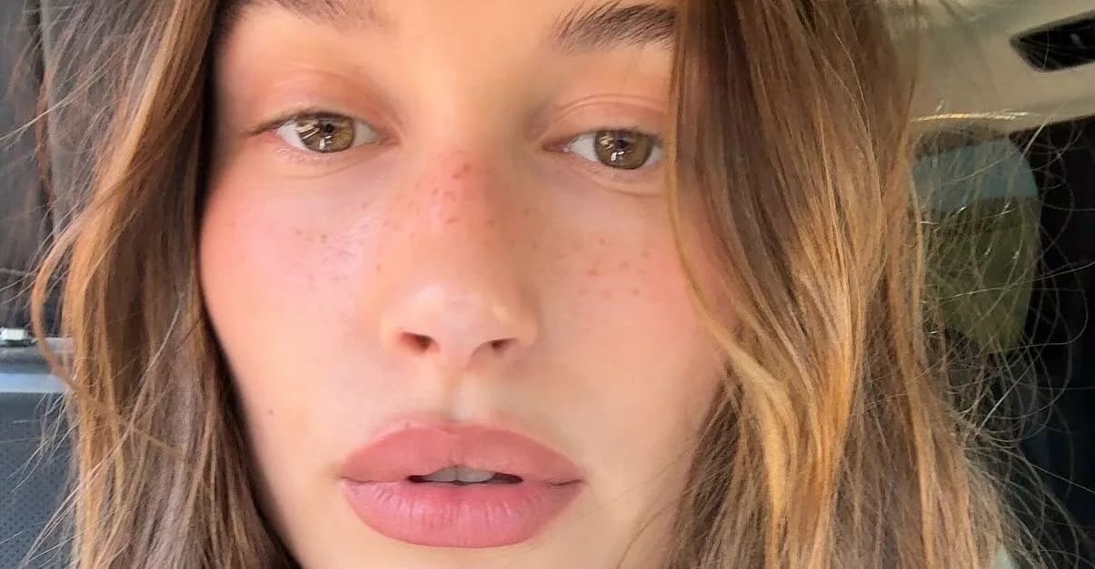 Hailey Bieber