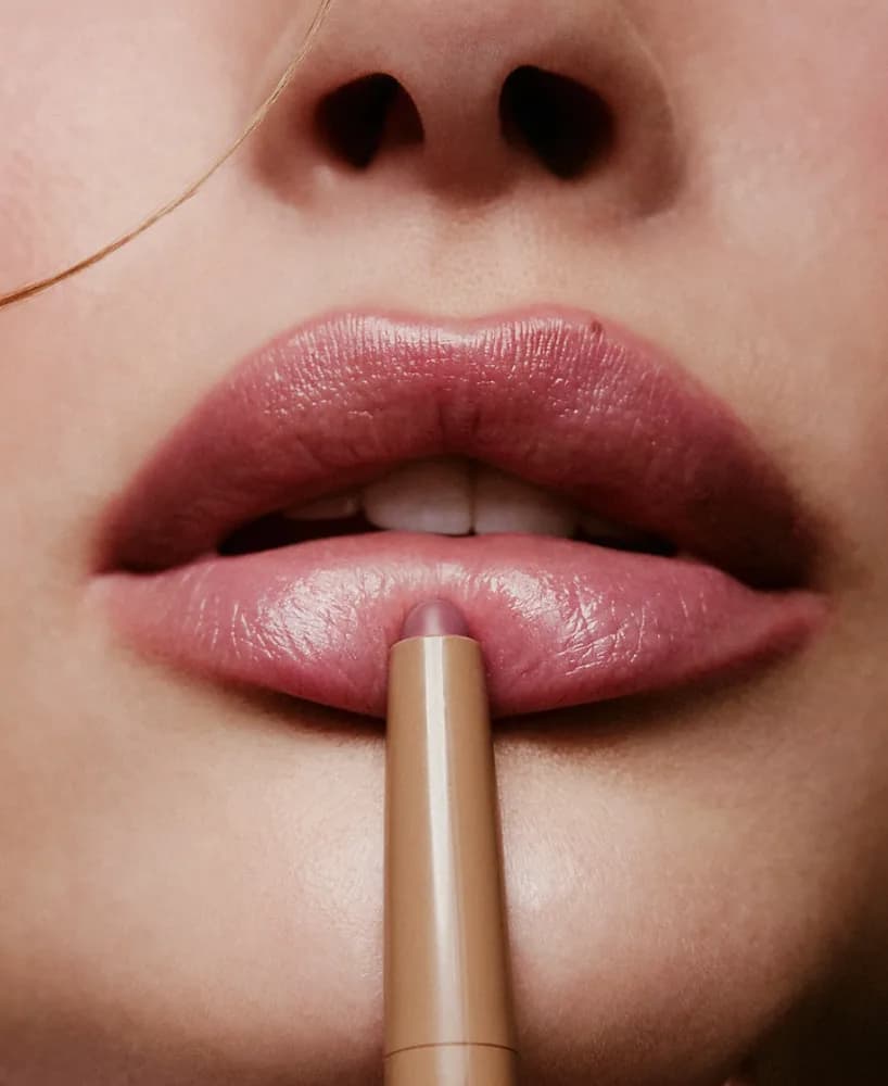 The Rhode to Perfectly Shaped Lips?