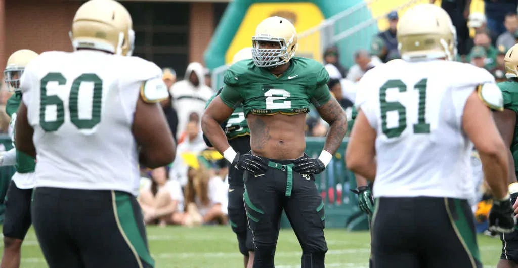 Toronto Argonauts sign polarizing player, Internet meme Shawn Oakman - 3DownNation
