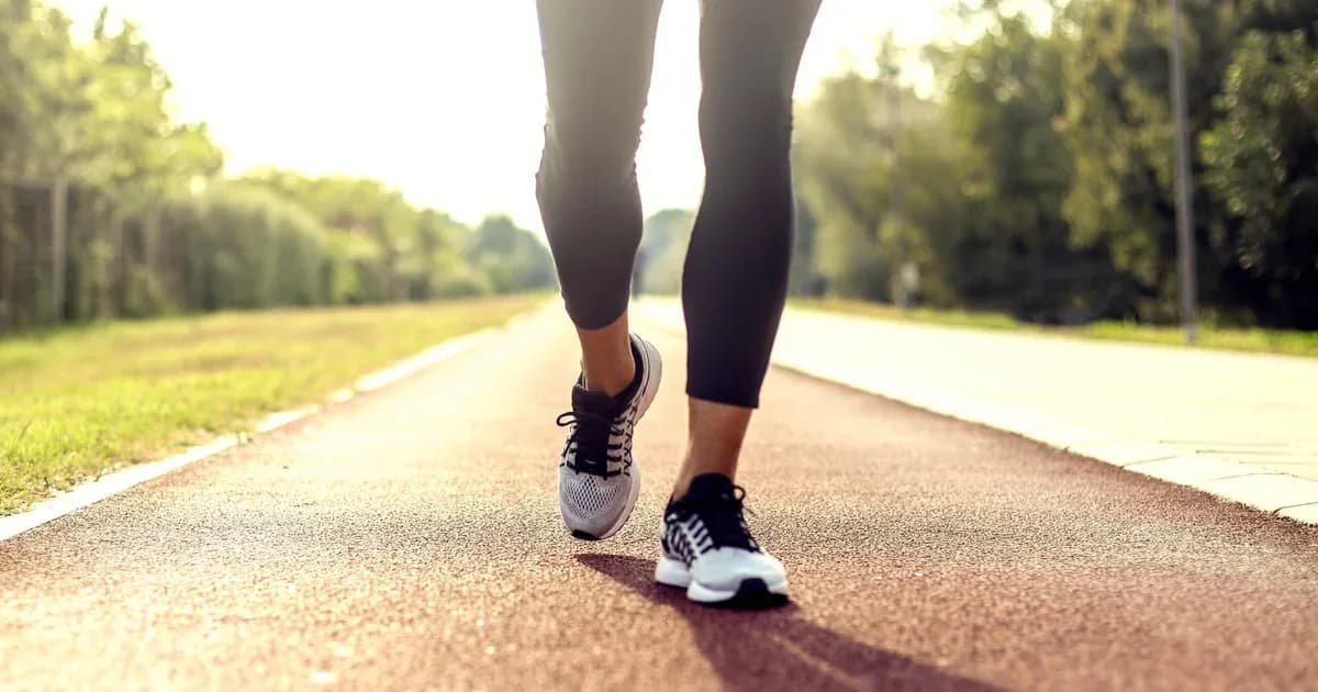 "Silent walking" TikTok trend may have health benefits