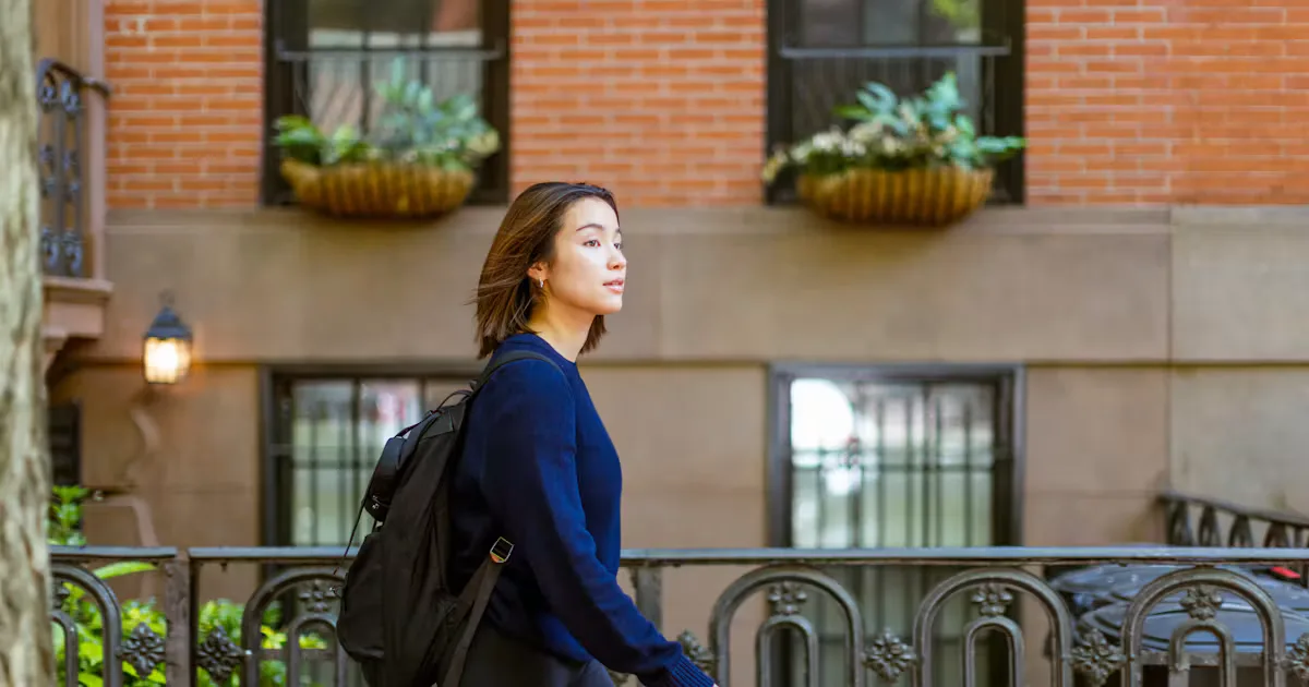 TikTok's "Silent Walking" Trend Is The Perfect Stress-Reliever