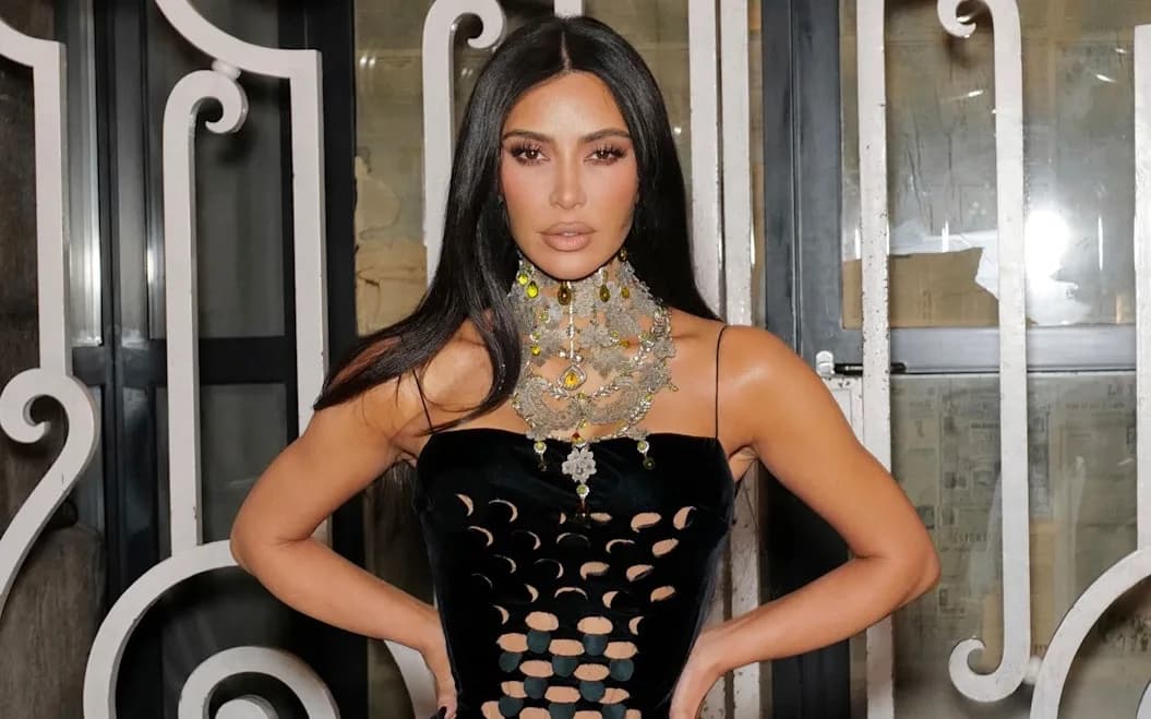 ‘Skims gaat nu viral met de ‘pierced nipple bra’, maar ik houd het liever bij hun shapewear’
