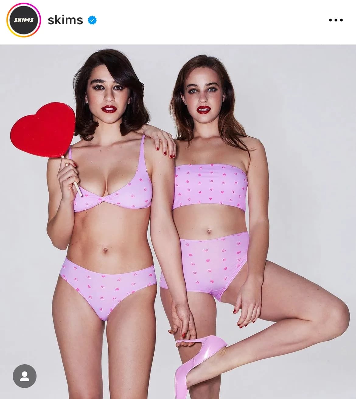 it pains me to admit it but @skims marketing is very good. they’ve got a budget and they know what to do with it!