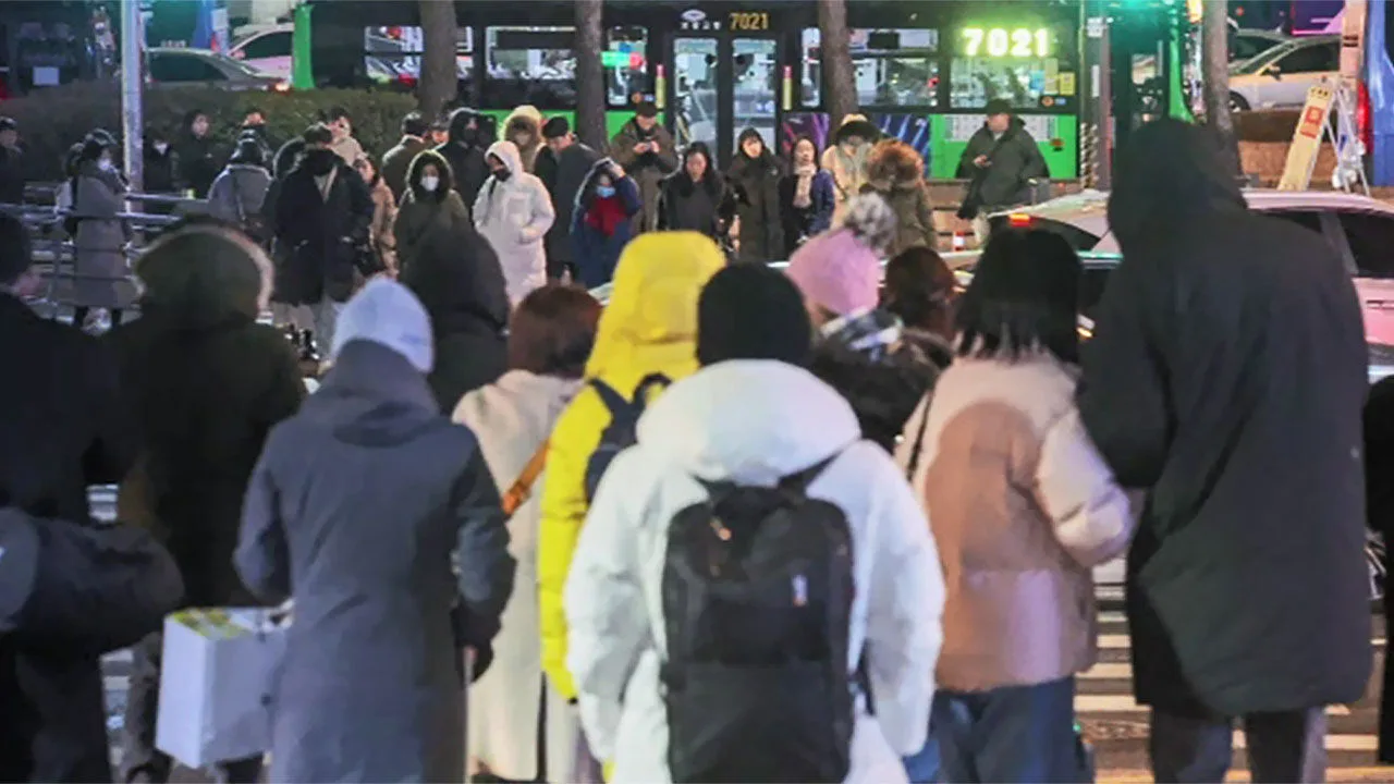 '10억 육박' 게시글 분석하니…SNS로 본 올해의 키워드