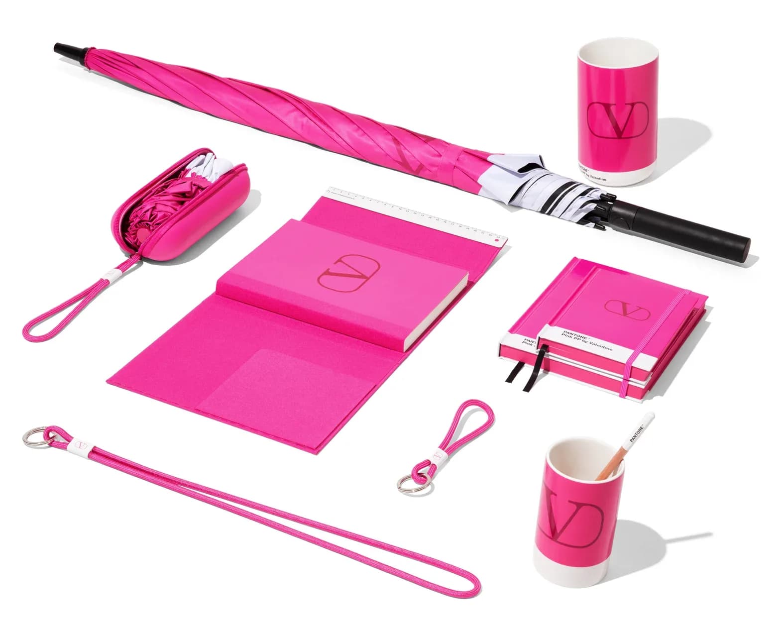 Official Pink PP Pantone objects and Tokyo pop-in installations.