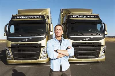 Jean-Claude Van Damme and Volvo Trucks perform world-first stunt