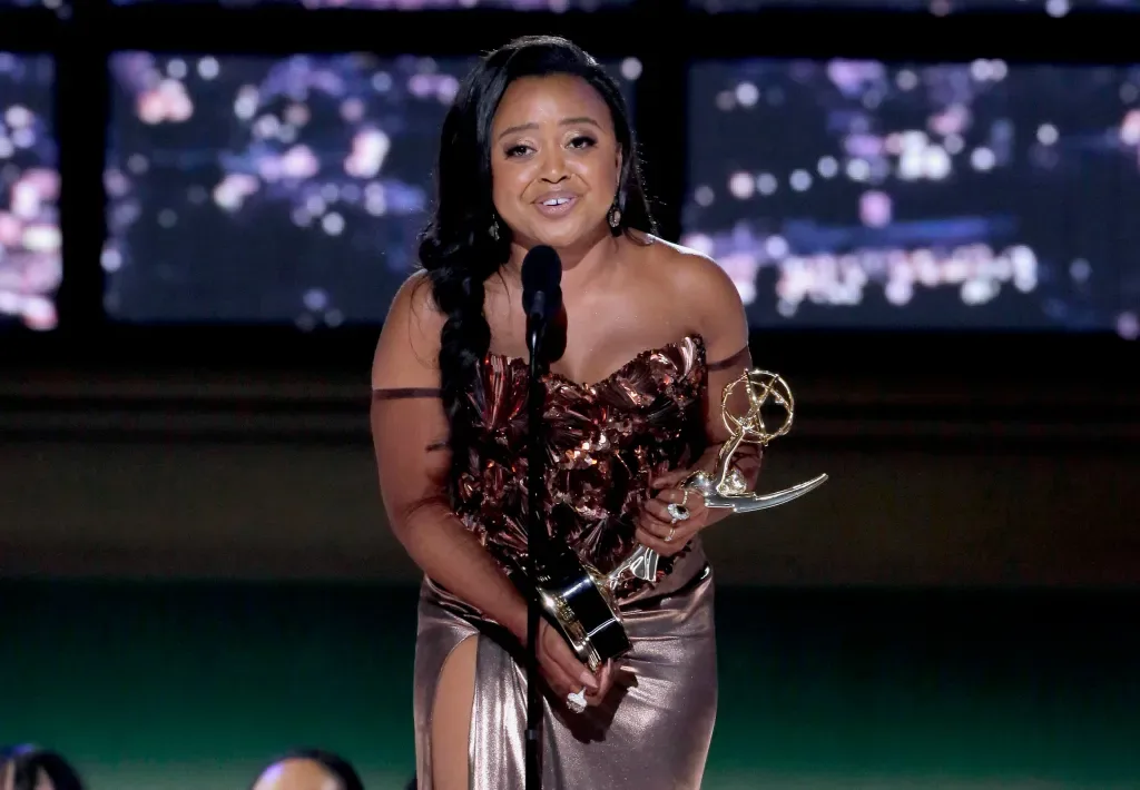 Quinta Brunson wins the 2022 Emmy for comedy writing