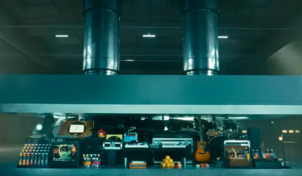 Apple iPad Pro ad - Crush!
