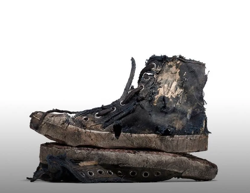 os novos tênis da balenciaga vou postar aqui e você pense o que quiser