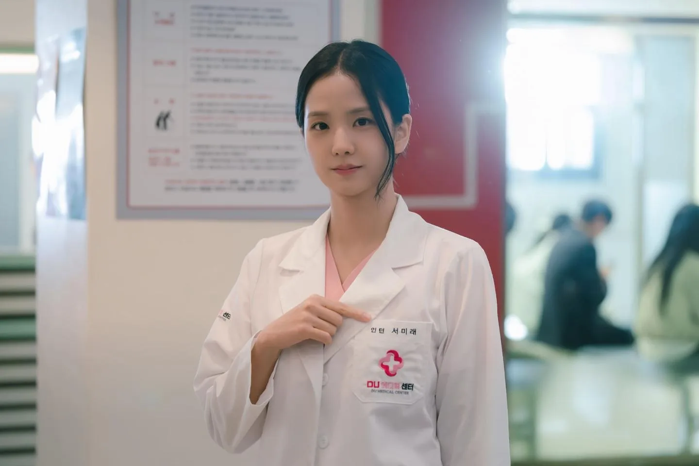 BLACKPINK Jisoo's 'Boyfriend on Demand' takes No. 1 spot globally amid acting debate - The Korea Times