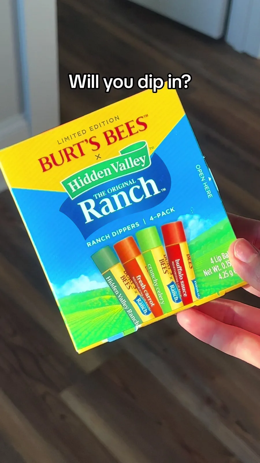 Game on, ranch fans! You ordered and we served it up. Burt’s Bees x Hidden Valley Ranch Dippers Lip Balm 4 Pack is the limited-edition flavor collab that ranch fans have been dreaming of. It’s a…