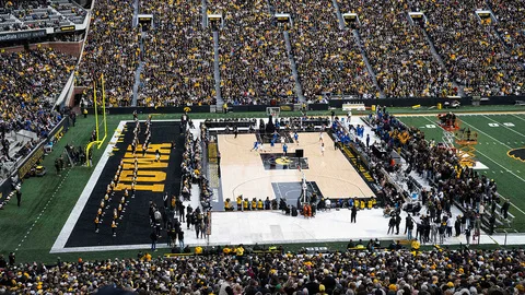Breaking records, making memories at Crossover at Kinnick