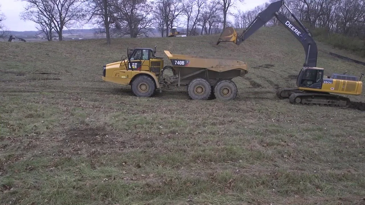 An excavator digging Holiday Hole, taken from the recording embedded on the official campaign page.
