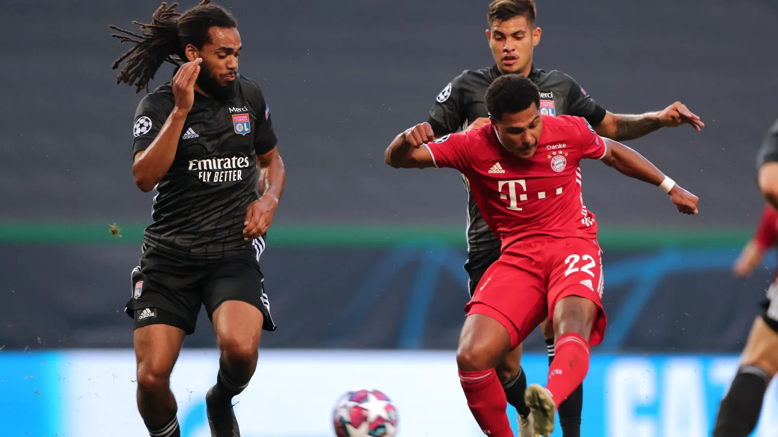 Lyon 0-3 Bayern: Gnabry leads Flick's men into final | UEFA Champions League 2019/20
