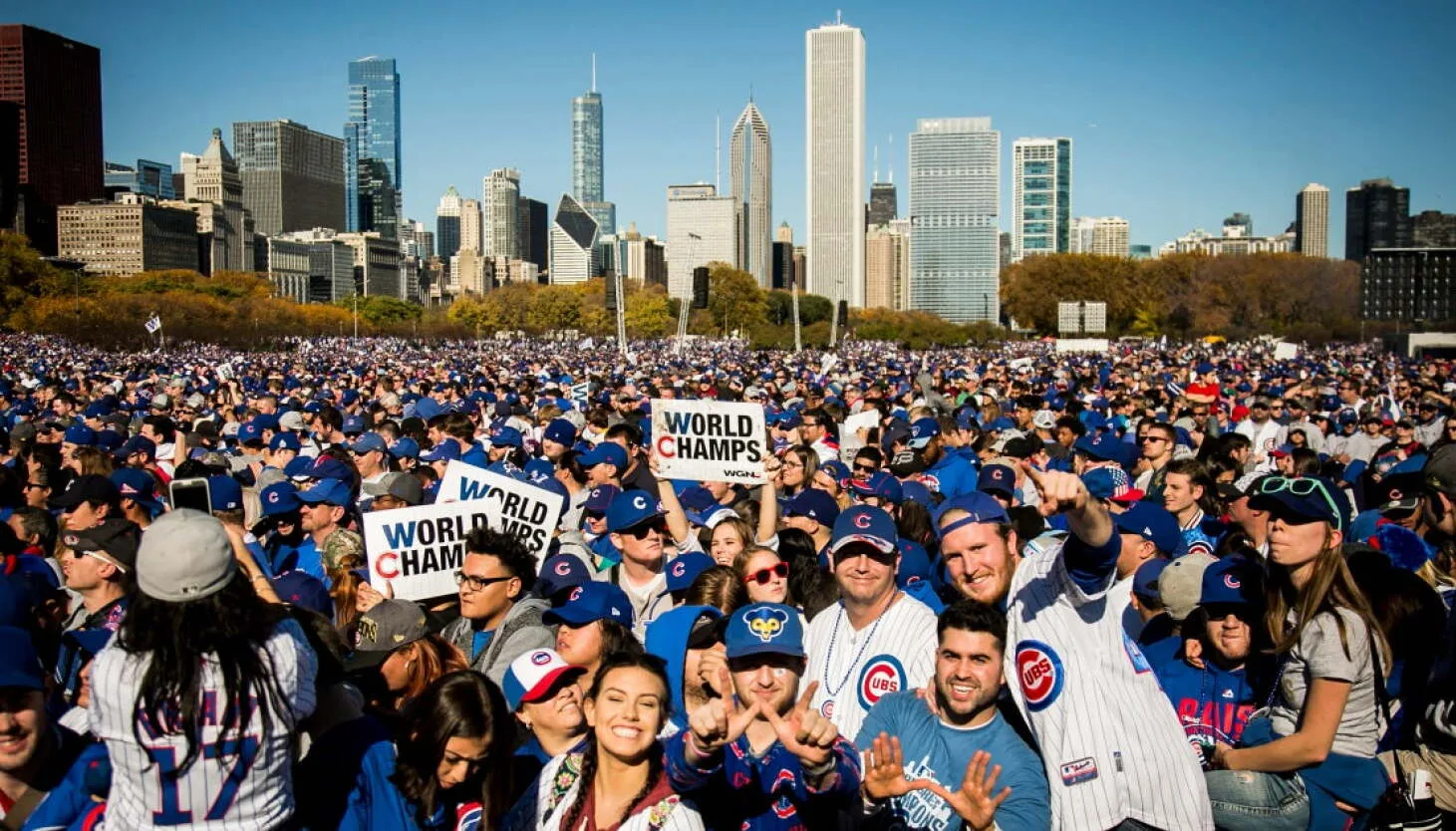 Crowds fill Grant Park for the Cubs championship rally